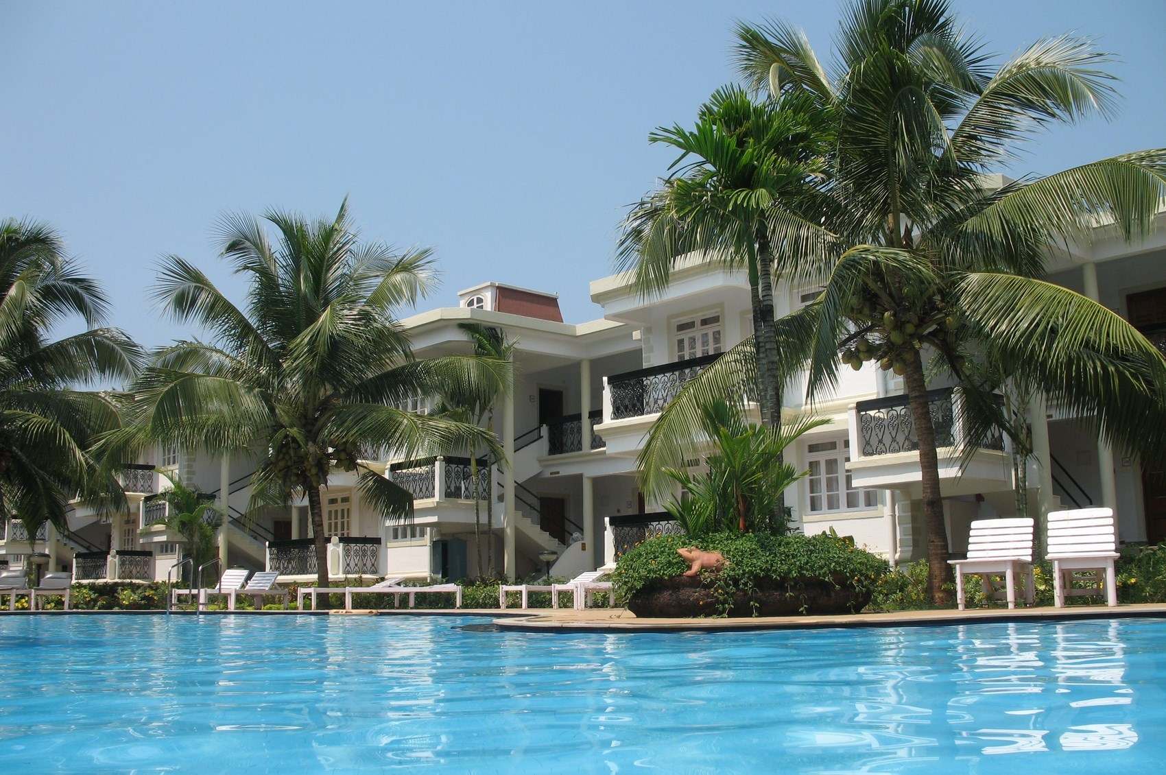 Best North Goa beach side hotel